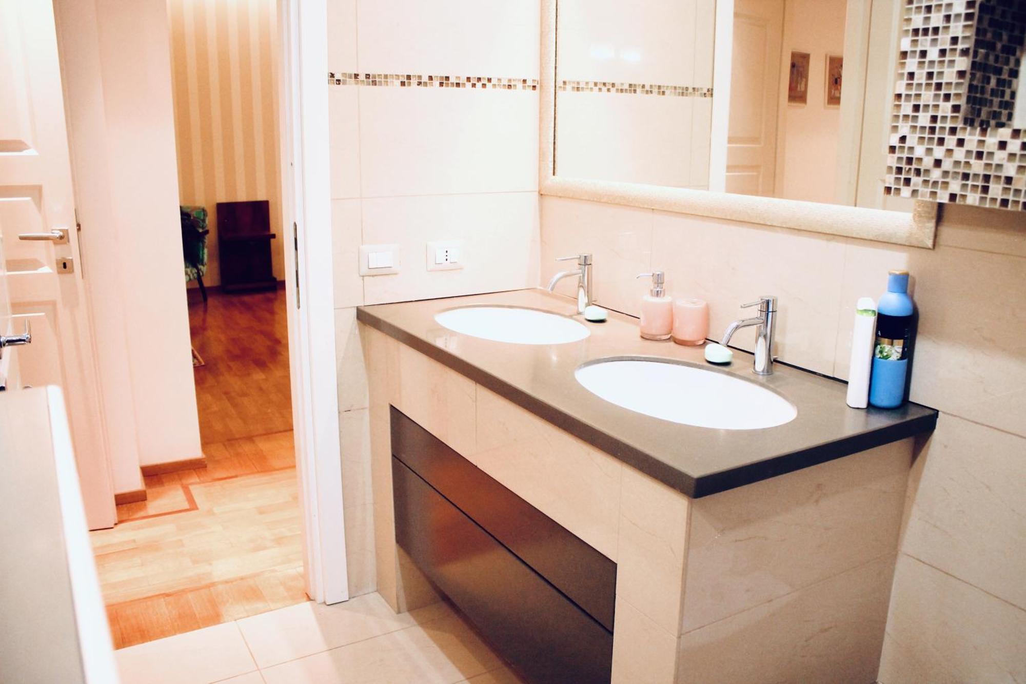 Chic And Elegant Apartment In The Heart Of Rome Exterior photo